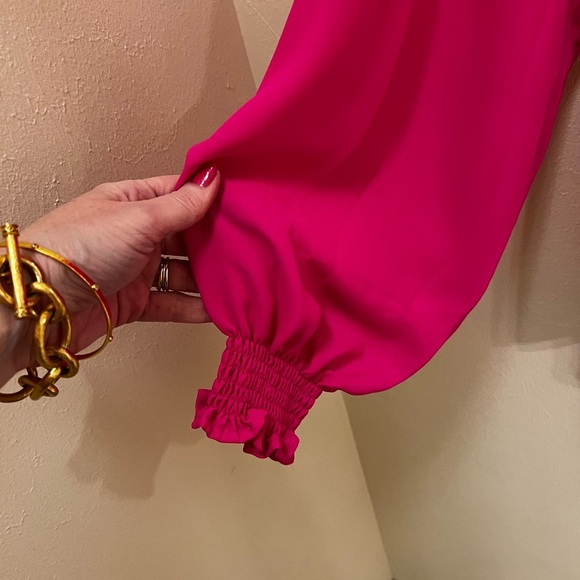 Chic Magenta Women's Blouse - Picture 2 of 5